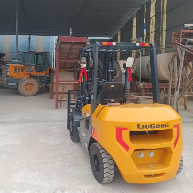 Dostosowany do potrzeb użytkow – Heavy Equipment Useful Life recenzja i cena