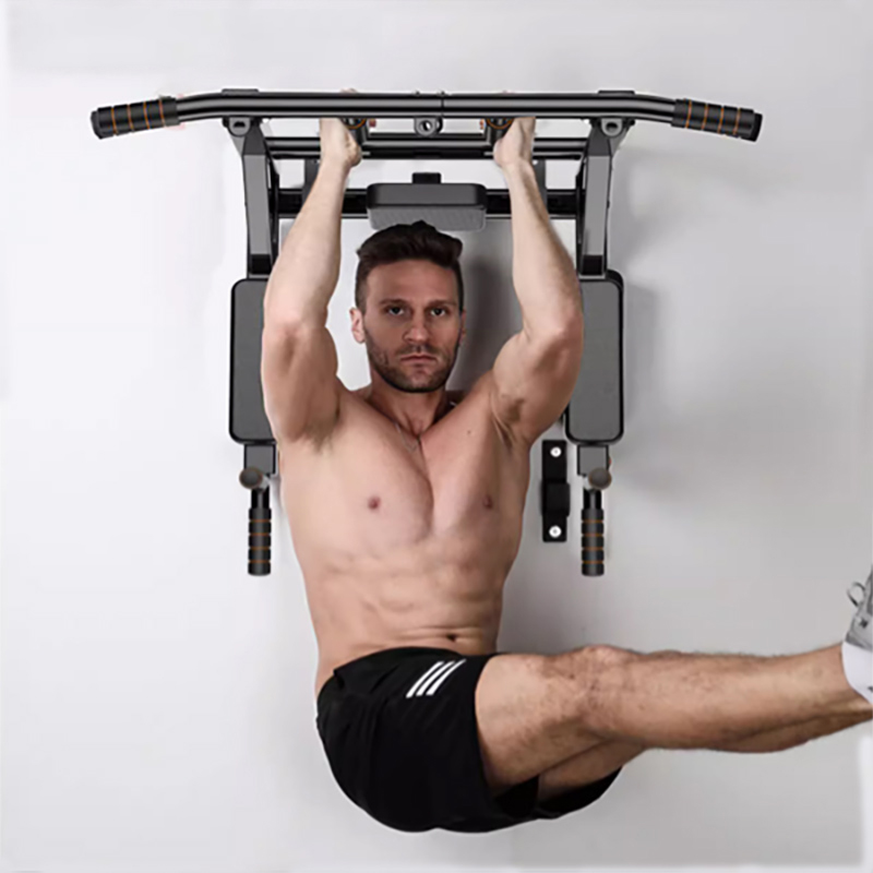 Drążek do podciągania montowan – Heavy Equipment Gym recenzja i cena